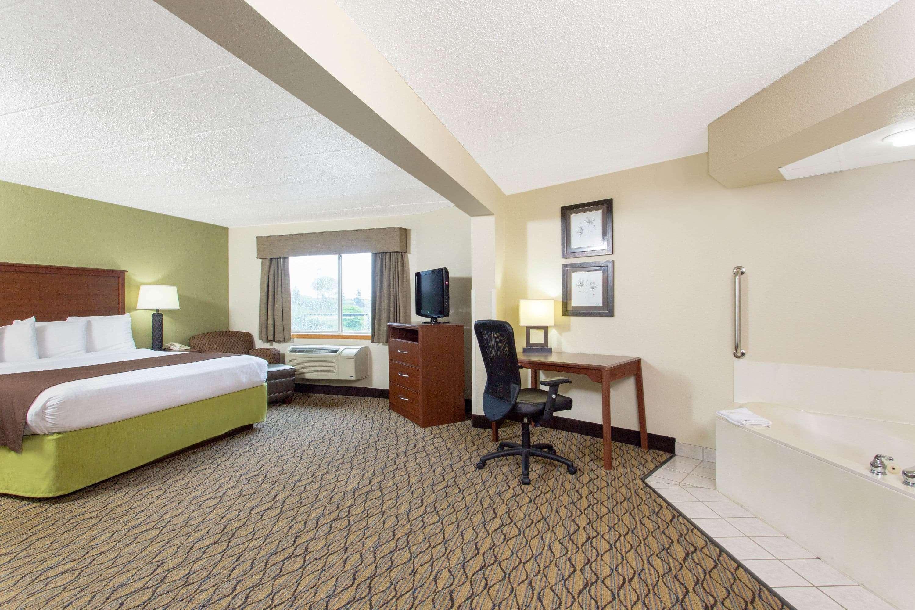 Americinn By Wyndham Sheboygan Exterior foto