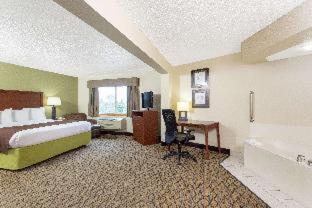 Americinn By Wyndham Sheboygan Habitación foto