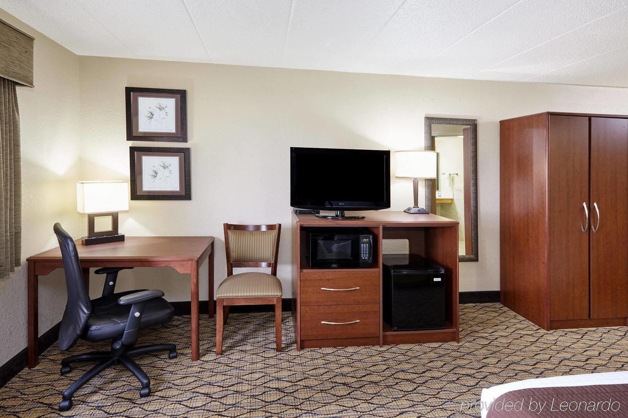 Americinn By Wyndham Sheboygan Exterior foto
